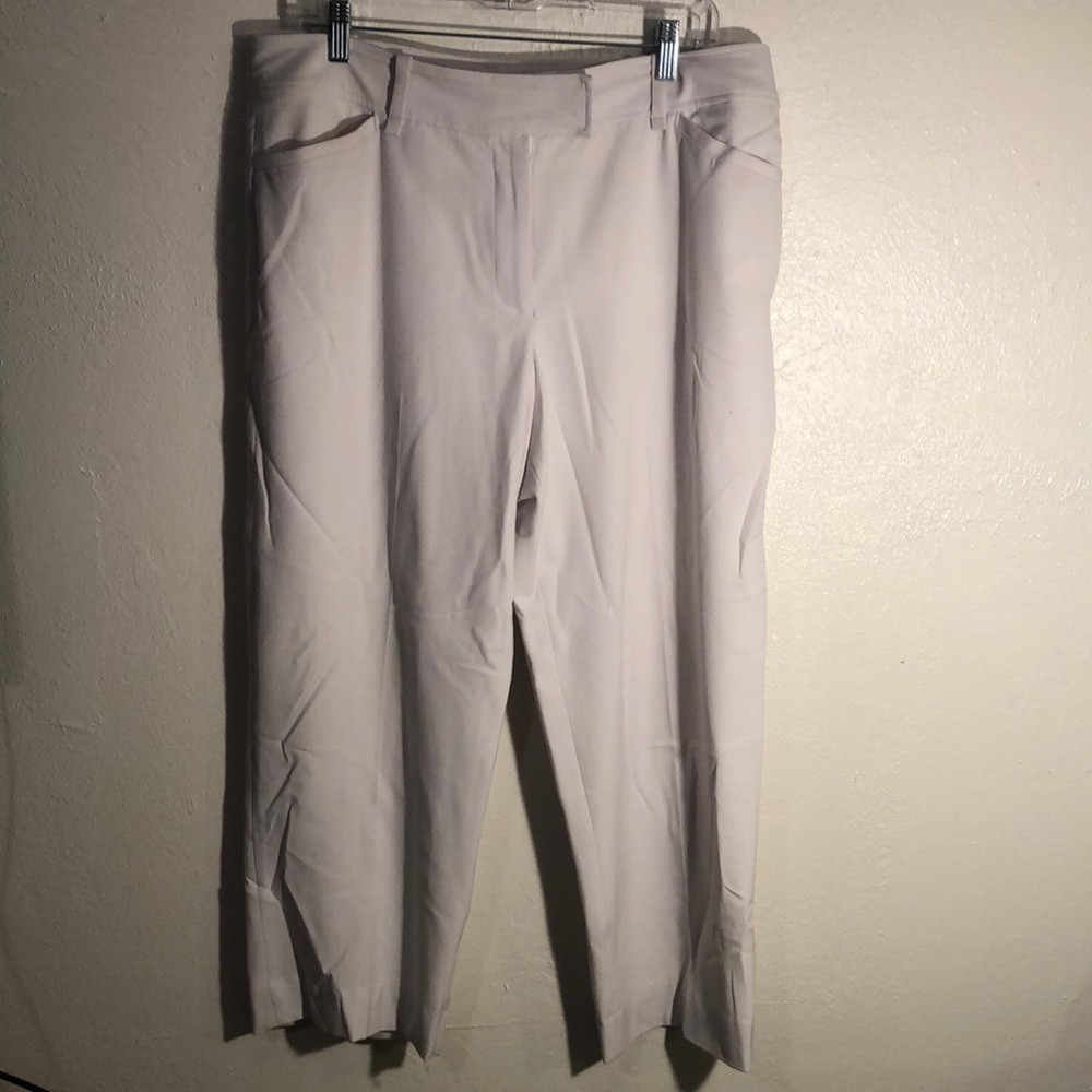 Sharon Young White Dress Capris